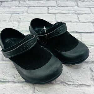 CROCS Troika Womans Size 5 / Kids 3 Black Suede Clogs Mules Comfort Casual